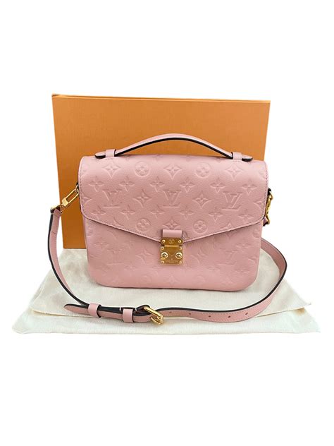 louis vuitton pochette metis empreinte rose poudre